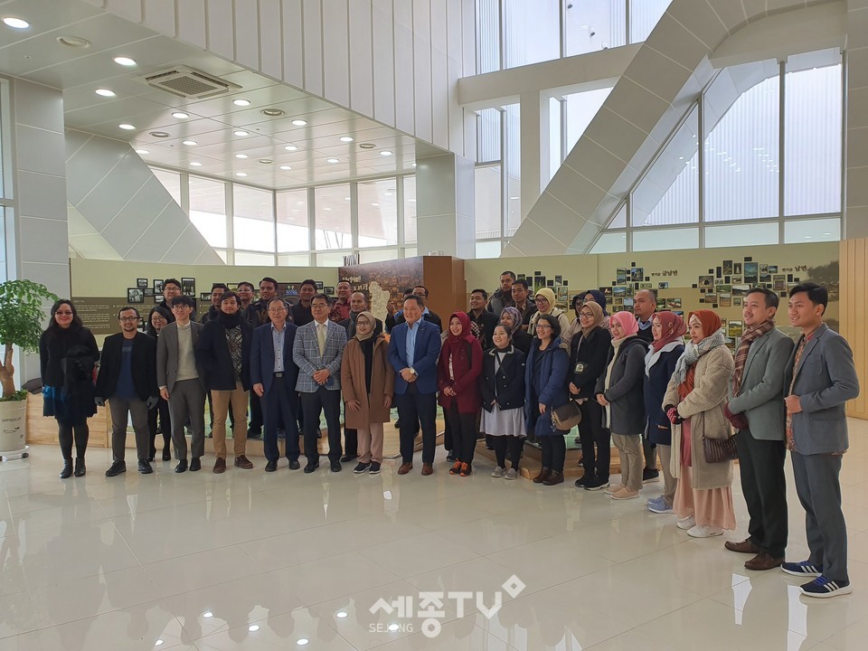 인도네시아 공무원 일행 행복도시 방문.(사진제공=행복청)