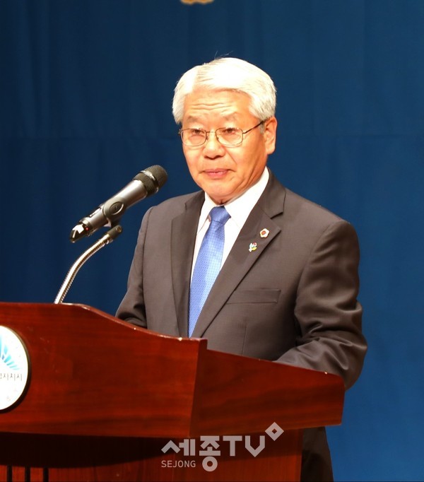 서금택 세종시의회 의장