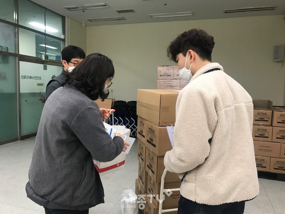 복지재단, 코로나19후원기부금품 2차 배분. (사진제공=천안시청)