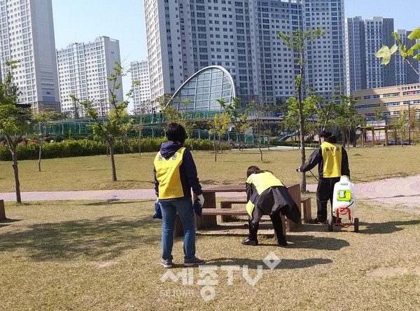 불당동 민관합동 방역활동 모습