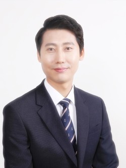 이태환 세종시의회 의장