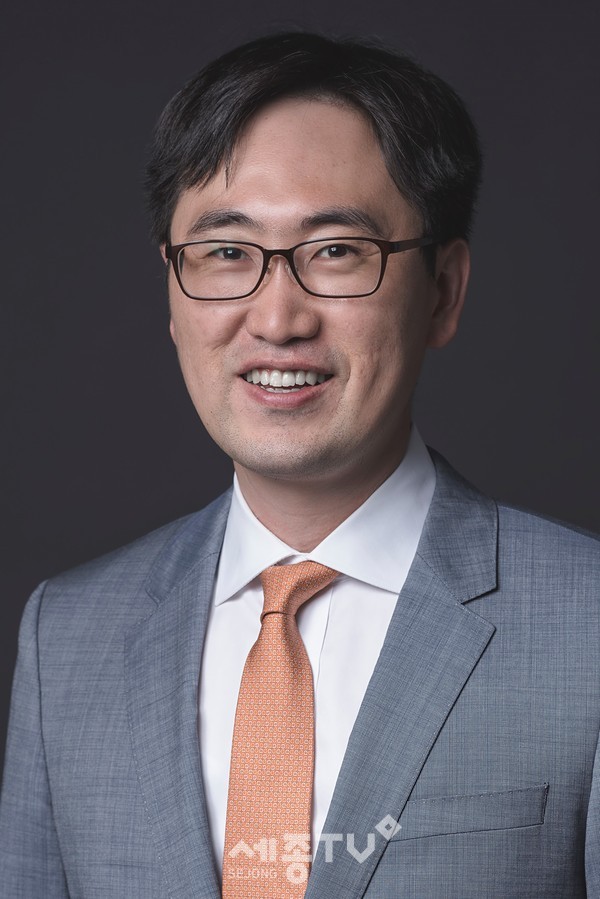 김봉직 이비인후과 교수.(사진=세종충남대병원)