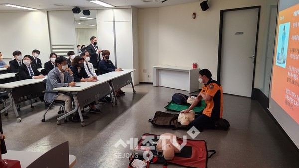 천안서북소방서, 응급처치 소방안전교육 모습.