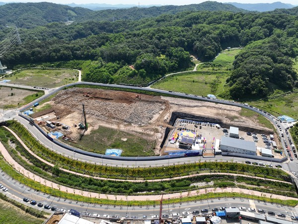 머크 바이오프로세싱 생산센터 착공부지 드론촬영./사진제공=대전광역시청