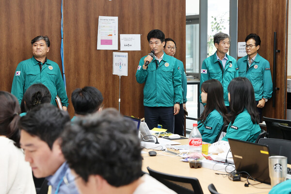 을지연습 전시종합상황실 격려