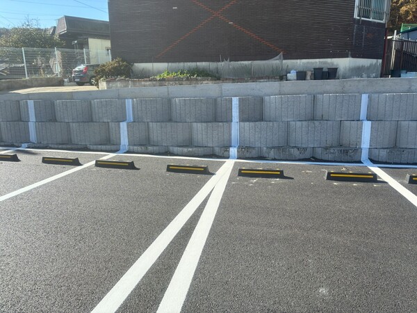 공주시가 도입한 공영주차장 내 수직주차선 모습/사진=공주시 교통과