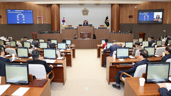 제362회 정례회 제4차 본회의 진행 모습/사진제공=충남도의회