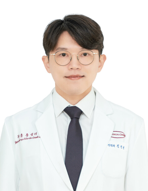 유성선병원 신경과 김진현 전문의/사진제공=유성선병원